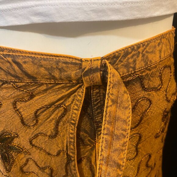 You Are Incredible🤎 Vintage Bronze Wrap Skirt And Halter Set - Picture 7 of 10